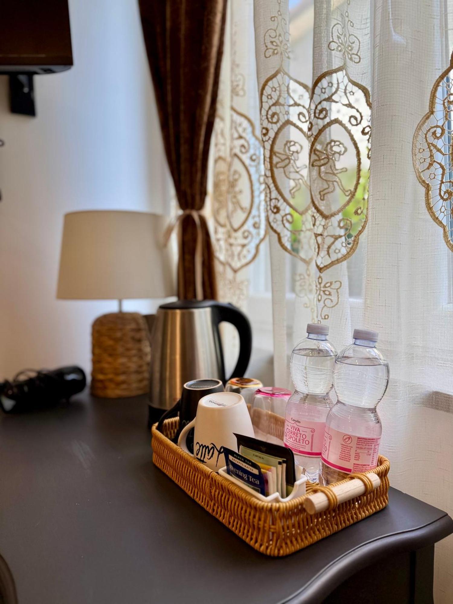 Umi B&B Giulianova Bagian luar foto